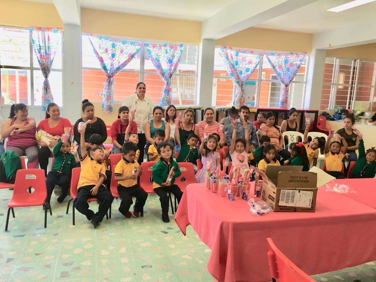 Celebrando la 1ª Semana Nacional de Salud Bucal Jalapa